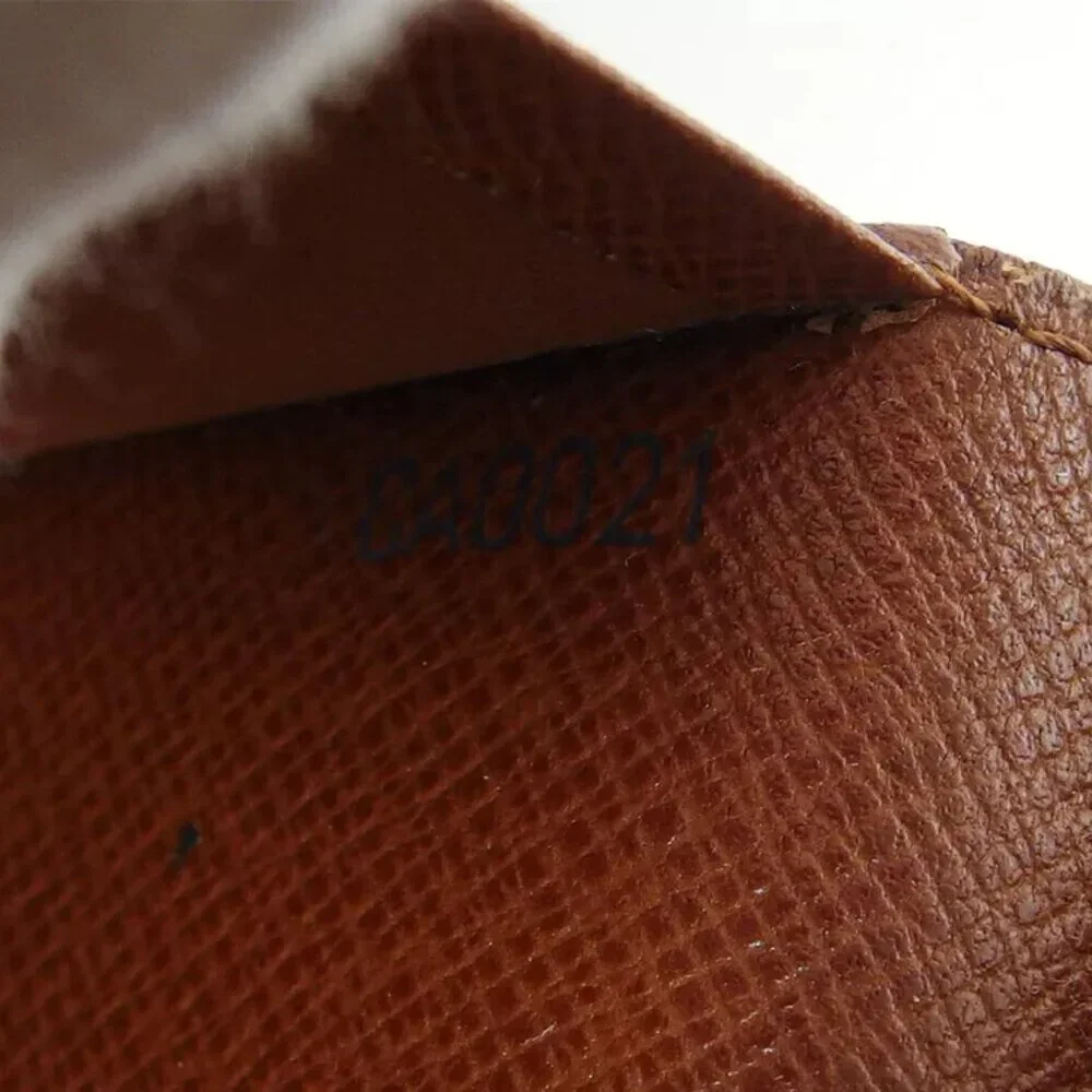 LOUIS VUITTON L -shaped zipper wallet in two -fold USED T19015 - Picture 5 of 11